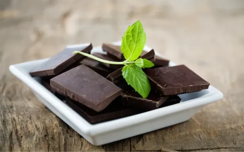 Por Que o Chocolate Amargo Pode Melhorar Sua Saúde Mental?